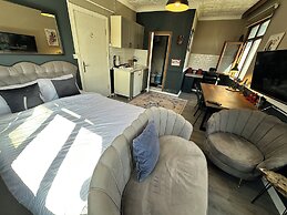 Port Suites Karaköy