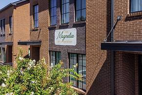 The Magnolia 2 by Avantstay Germantown Balcony