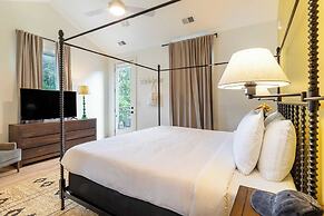 The Magnolia 2 by Avantstay Germantown Balcony