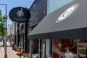 Minutes From Downtown Broadway The Nomad 4