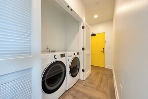 916 Main 12 Unit Buyout - 30bdrs Prvt Two Floors