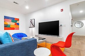 916 Main 12 Unit Buyout - 30bdrs Prvt Two Floors