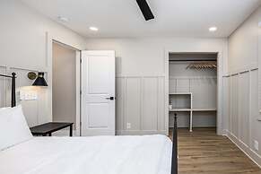 The Nomad 8BR Buyout 32 Guests in Hillsboro