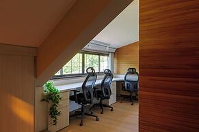 FLIPHAUS Wine Country Mansion 27pax