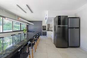 FLIPHAUS Wine Country Mansion 27pax