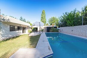 FLIPHAUS Wine Country Mansion 27pax