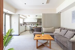 FLIPHAUS Wine Country Mansion 27pax