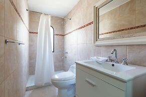 FLIPHAUS Wine Country Mansion 27pax