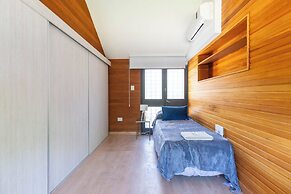 FLIPHAUS Wine Country Mansion 27pax