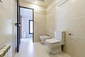 FLIPHAUS Wine Country Mansion 27pax