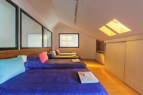 FLIPHAUS Wine Country Mansion 27pax