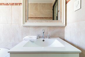 FLIPHAUS Wine Country Mansion 27pax