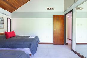 FLIPHAUS Wine Country Mansion 27pax