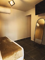 History Center Hotel