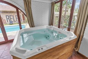 FLIPHAUS Wine Country Viamonte