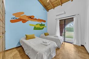 FLIPHAUS Wine Country Viamonte