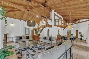 FLIPHAUS Wine Country Viamonte