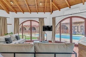 FLIPHAUS Wine Country Viamonte