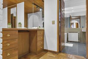 FLIPHAUS Wine Country Viamonte