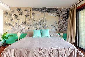 FLIPHAUS Wine Country Erlich 22 pax