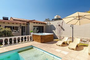 FLIPHAUS Wine Country Erlich 22 pax