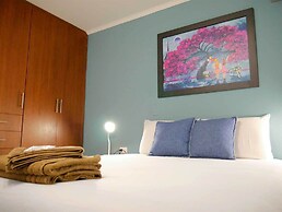 Park View Hostel & Suites