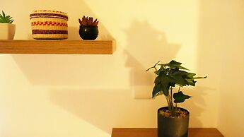 Park View Hostel & Suites