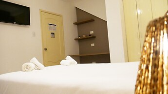 Park View Hostel & Suites
