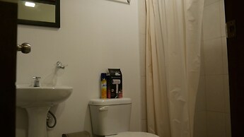 Park View Hostel & Suites