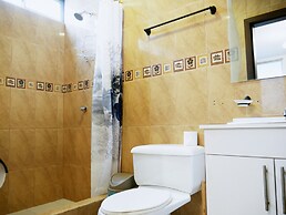 Park View Hostel & Suites