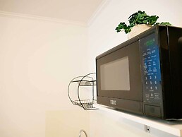 Park View Hostel & Suites