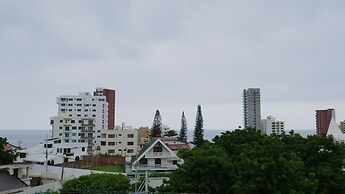 Park View Hostel & Suites
