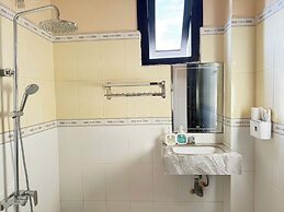 Doi Ngoai Bien Phong SPA Hotel