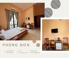 Doi Ngoai Bien Phong SPA Hotel
