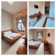 Doi Ngoai Bien Phong SPA Hotel