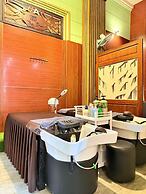 Doi Ngoai Bien Phong SPA Hotel