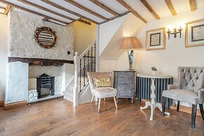 Eilmers Cottage Lovely 4BD in Malmesbury