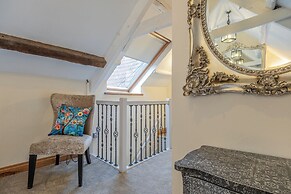 Eilmers Cottage Lovely 4BD in Malmesbury