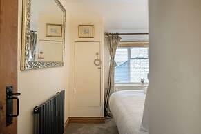 Eilmers Cottage Lovely 4BD in Malmesbury