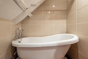 Eilmers Cottage Lovely 4BD in Malmesbury
