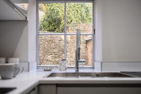 Eilmers Cottage Lovely 4BD in Malmesbury