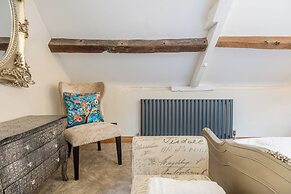 Eilmers Cottage Lovely 4BD in Malmesbury