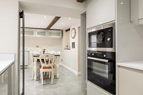 Eilmers Cottage Lovely 4BD in Malmesbury