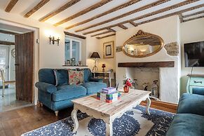 Eilmers Cottage Lovely 4BD in Malmesbury