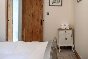 Eilmers Cottage Lovely 4BD in Malmesbury