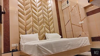 Shraddha Hotel