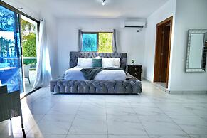 Villa Pravda Guerra 4BR 6BDS 12PAX