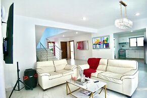 Villa Pravda Guerra 4BR 6BDS 12PAX