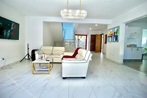 Villa Pravda Guerra 4BR 6BDS 12PAX