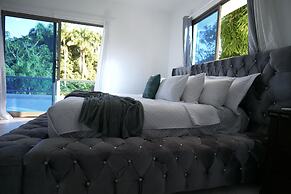 Villa Pravda Guerra 4BR 6BDS 12PAX